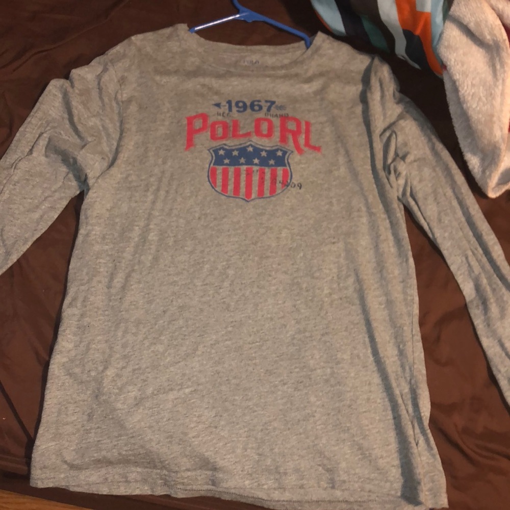 A polo shirt Xl boys